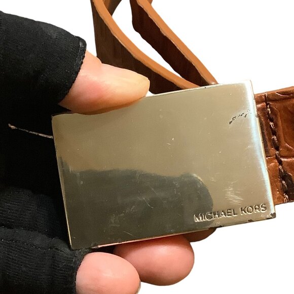 Michael Kors Brown Croc Embossed Genuine Leather Belt Gold Buckle Men Sz 36 FLAW - Picture 4 of 7